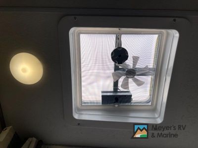 2026 Coachmen RV Catalina Legacy - Photo 31