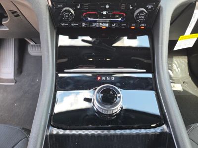 2026 Jeep Grand Cherokee — photo 16 view