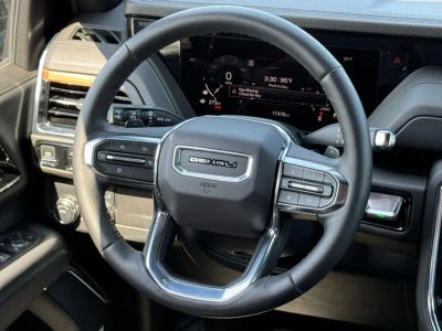 2025 GMC Yukon - Photo 29