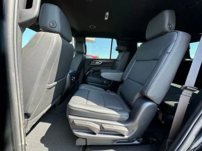 2025 GMC Yukon - Photo 35