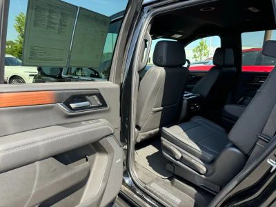 2025 GMC Yukon - Photo 36