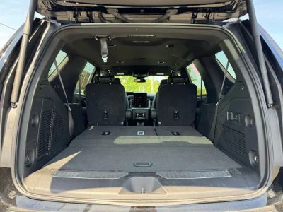 2025 GMC Yukon - Photo 38