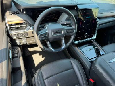2025 GMC Yukon - Photo 26