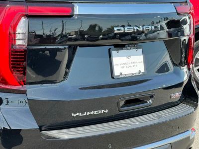2025 GMC Yukon - Photo 9