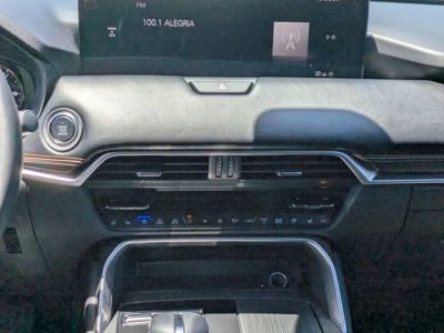 2026 Mazda CX-90 — photo 15 view