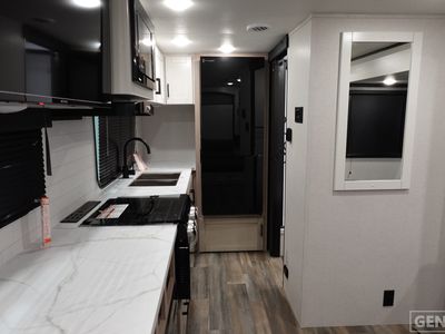 2026 Highland Ridge RV Range Lite - Photo 5