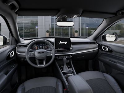 2026 Jeep Compass — photo 14 view