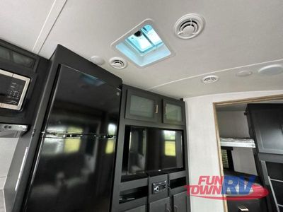 2023 Keystone RV Outback Ultra Lite - Photo 5