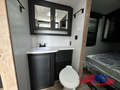2023 Keystone RV Outback Ultra Lite - Photo 39