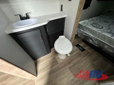 2023 Keystone RV Outback Ultra Lite - Photo 40