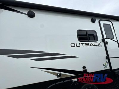 2023 Keystone RV Outback Ultra Lite - Photo 17