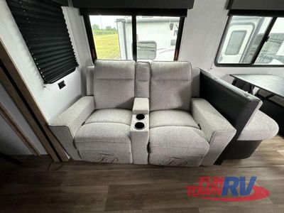 2023 Keystone RV Outback Ultra Lite - Photo 31