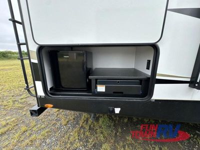 2023 Keystone RV Outback Ultra Lite - Photo 12