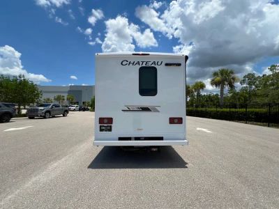 2027 Thor Motor Coach CHATEAU — photo 25 view