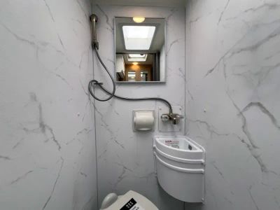 2027 Thor Motor Coach CHATEAU — photo 18 view