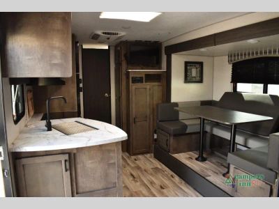 2022 Venture RV Sonic - Photo 6
