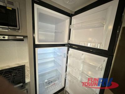 2026 Coachmen RV Clipper 6K Series - Photo 10
