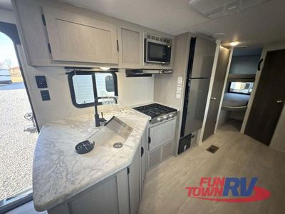 2026 Coachmen RV Clipper 6K Series - Photo 8