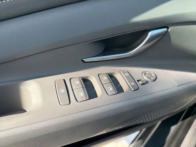 2026 Hyundai Elantra - Photo 27