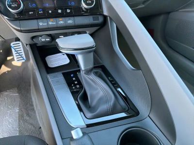 2026 Hyundai Elantra - Photo 24