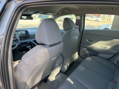 2026 Hyundai Elantra - Photo 13