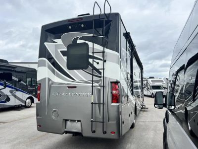 2023 Thor Motor Coach CHALLLENGER - Photo 53