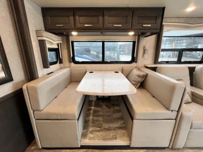2023 Thor Motor Coach CHALLLENGER - Photo 20