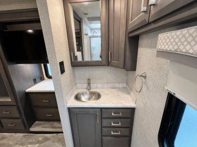 2023 Thor Motor Coach CHALLLENGER - Photo 39