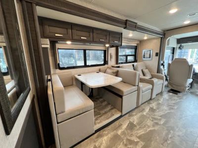 2023 Thor Motor Coach CHALLLENGER - Photo 21