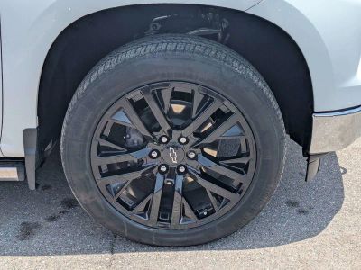 2024 Chevrolet Silverado 1500 — photo 9 view