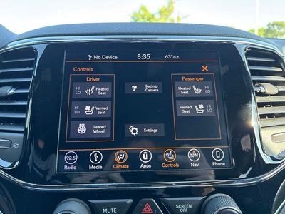 2019 Jeep Grand Cherokee - Photo 4