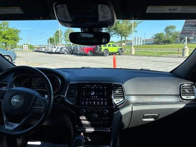 2019 Jeep Grand Cherokee - Photo 2