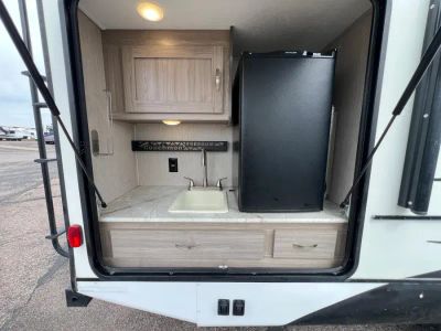 2021 Coachmen FREEDOM EXPRESS — photo 20 view