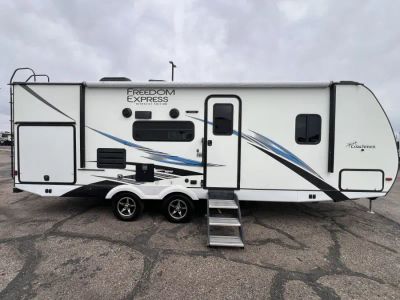 2021 Coachmen FREEDOM EXPRESS — photo 18 view