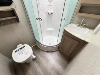 2021 Coachmen FREEDOM EXPRESS — photo 17 view