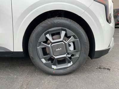 2026 Kia Carnival Hybrid — photo 16 view