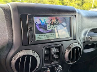 2017 Jeep Wrangler - Photo 17