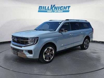 2025 Ford Expedition Max King Ranch in Gray Metallic — front three-quarter view