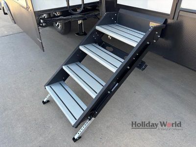 2025 Keystone Avalanche 380LT - Photo 25