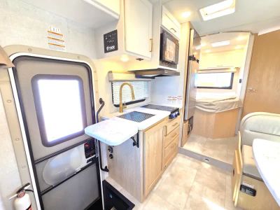 2026 Thor Motor Coach CHATEAU - Photo 6