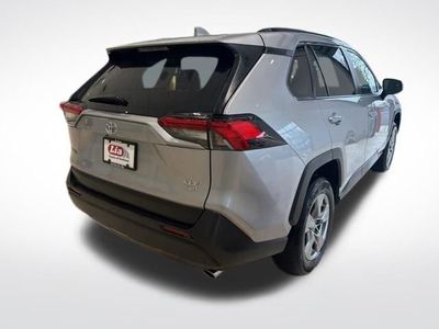 2024 Toyota RAV4 XLE - Photo 5
