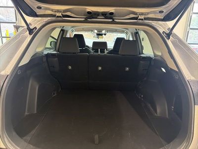 2024 Toyota RAV4 XLE - Photo 19