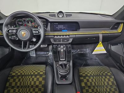 2026 Porsche 911 - Photo 13