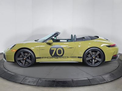 2026 Porsche 911 - Photo 2