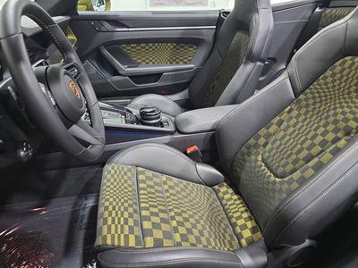 2026 Porsche 911 - Photo 5