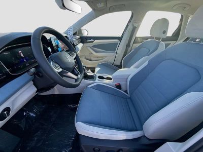 2026 Volkswagen Jetta — photo 16 view