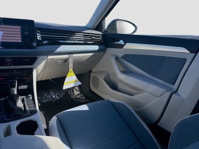 2026 Volkswagen Jetta — photo 18 view