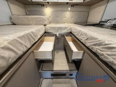 2027 Winnebago Navion - Photo 24