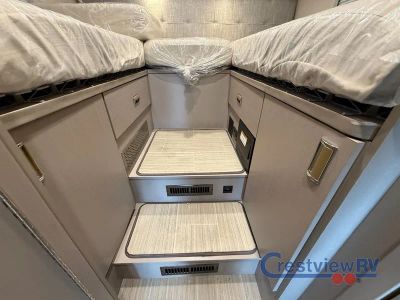 2027 Winnebago Navion - Photo 22
