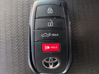 2026 Toyota Tundra Hybrid - Photo 32